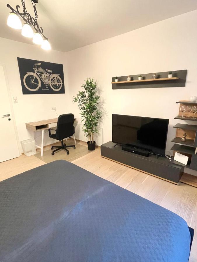Ein Traum Im Leechwald Naehe Lkh Apartment Graz Exterior photo